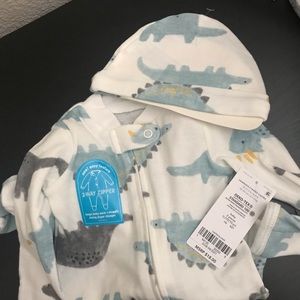 Carter’s New born cloth